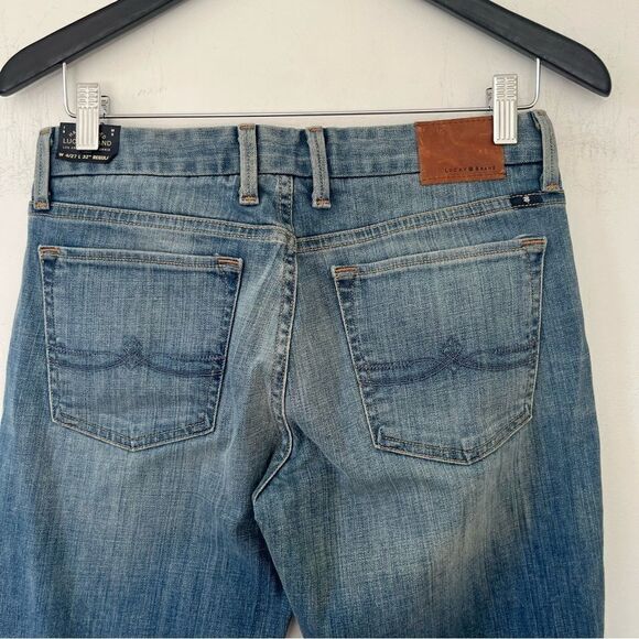 NWT Lucky Brand “Sweet Jean” Straight Curvy Mid Rise Med Wash Denim Jeans - Picture 13 of 16